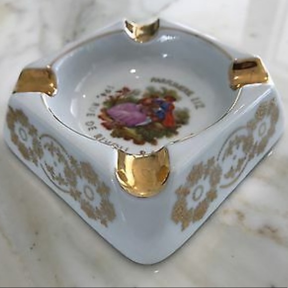 PARFUMERIE LIZ PORCELAINE DE LIMOGES ASHTRAY - Picture 9 of 15